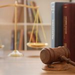 El espíritu de la ley: comprendiendo su verdadero significado y propósito.