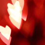 El poderoso simbolismo espiritual detrás del color rojo en diferentes culturas.